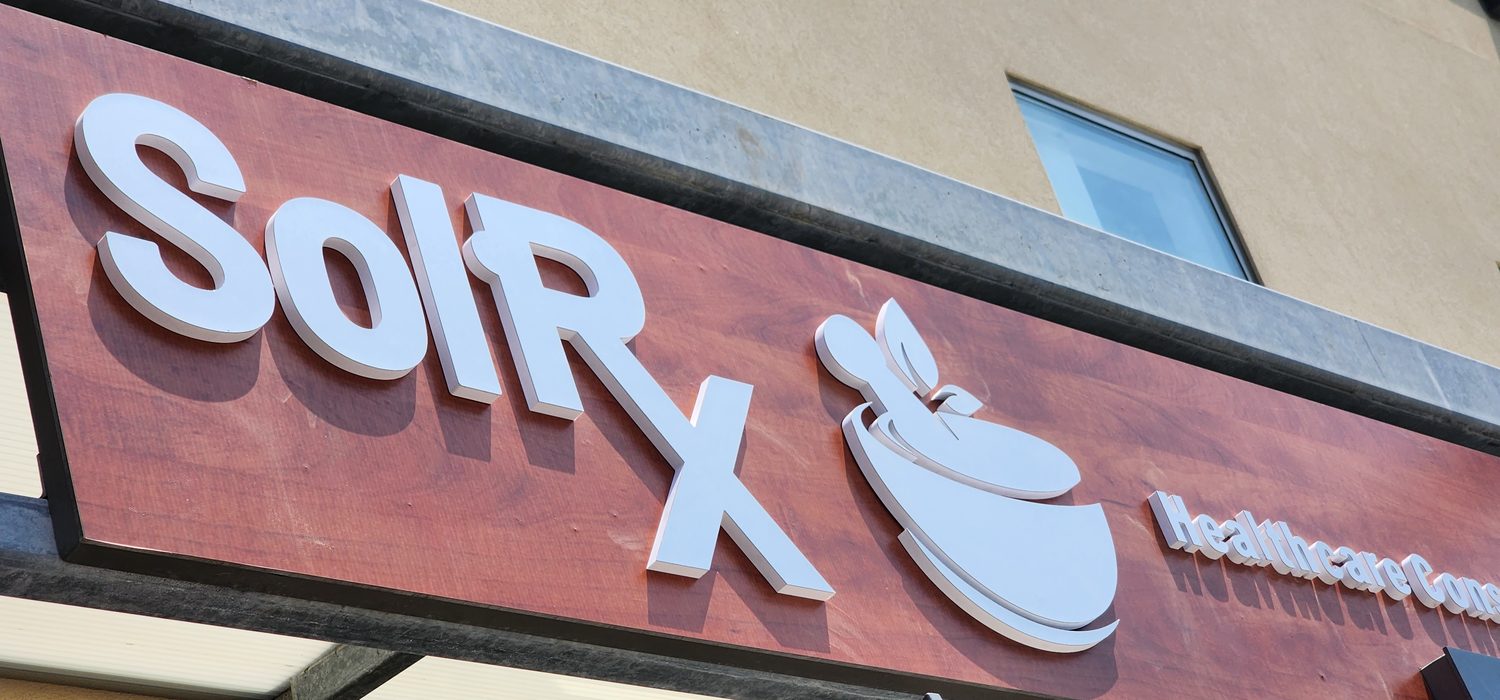Illuminated healthcare box sign